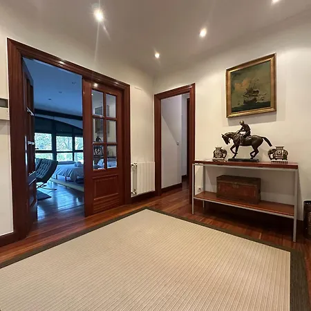 Riverside Apartment *