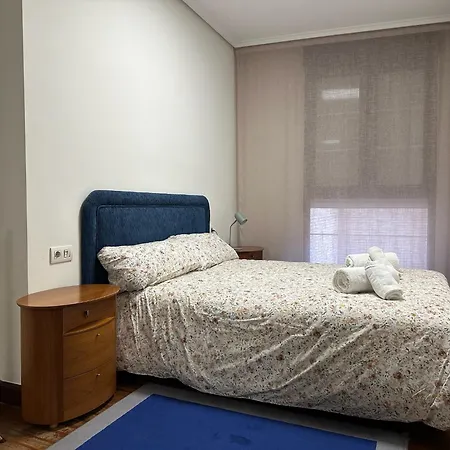 Riverside דירה *